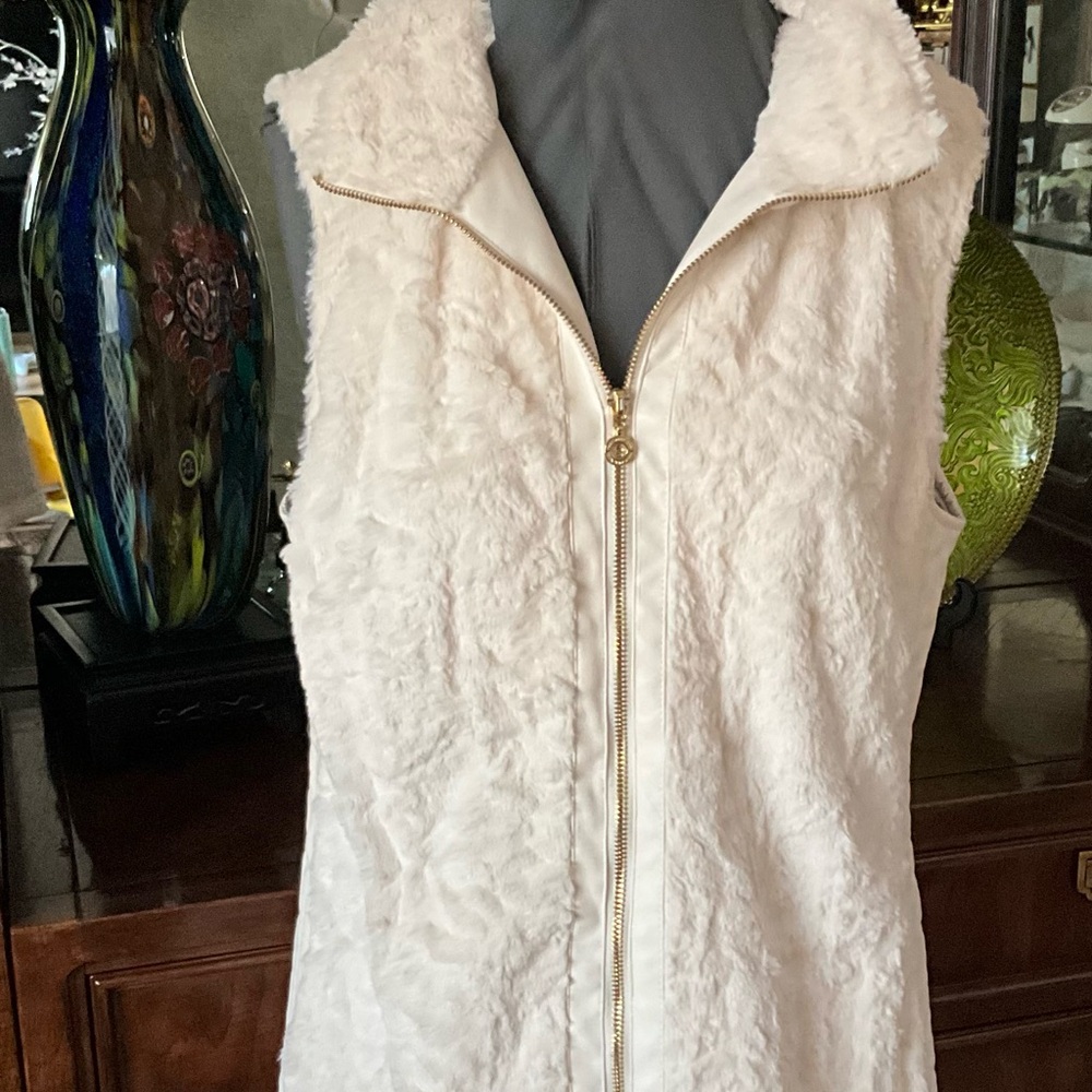 Marc New York White Faux Fur Hooded Vest
